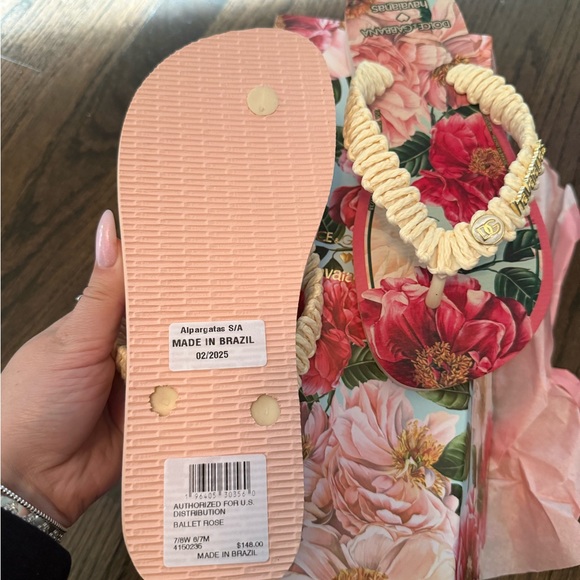 Dolce & Gabbana Havainas Floral Sandals with Cream and Pink Accents main image 0